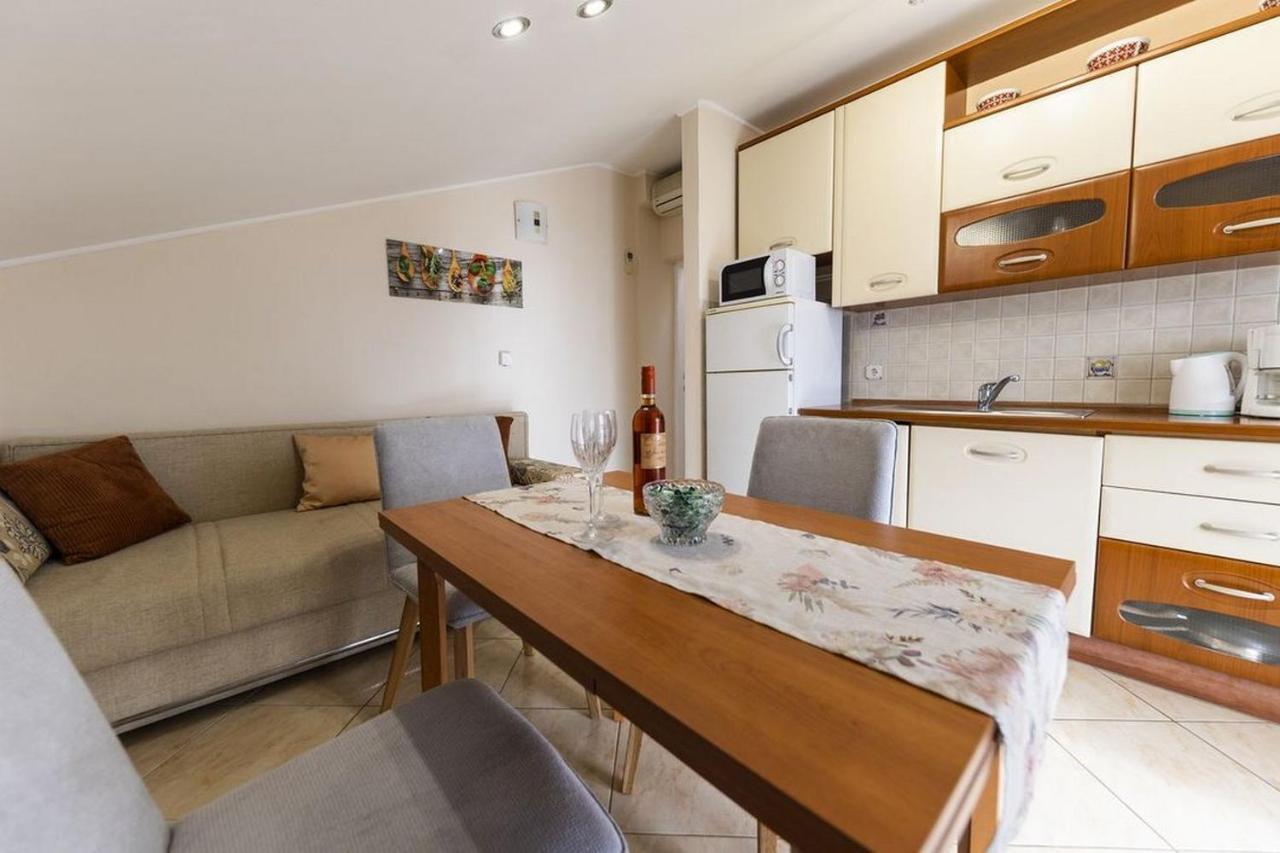 Apartments Mira 扎达尔 外观 照片