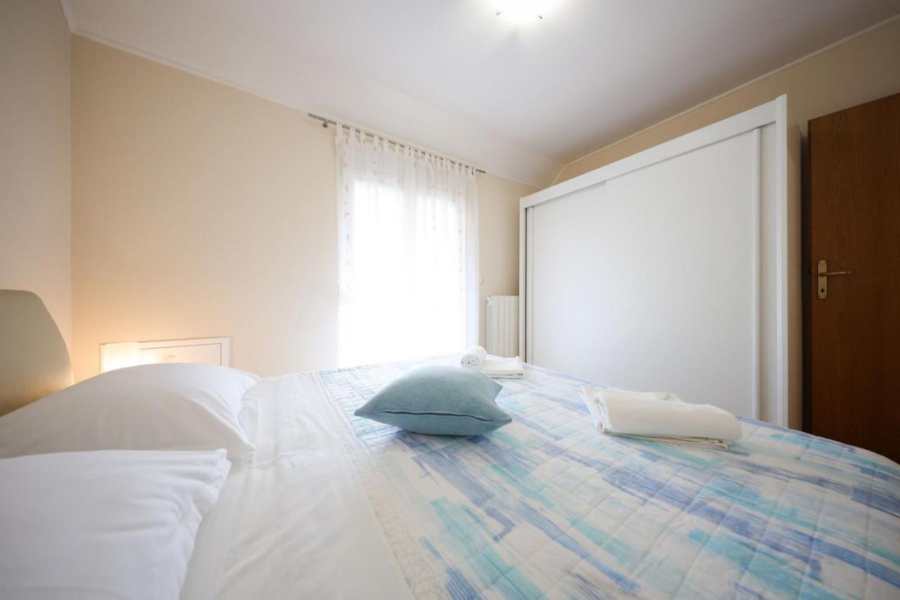 Apartments Mira 扎达尔 外观 照片