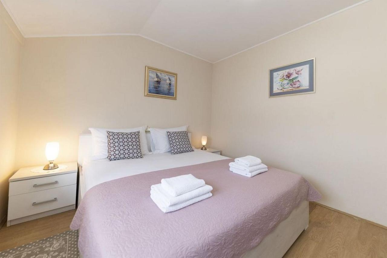 Apartments Mira 扎达尔 外观 照片