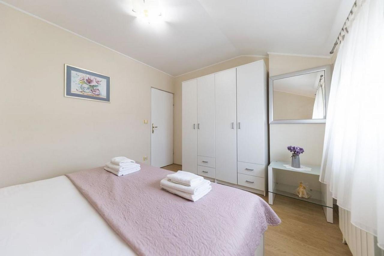 Apartments Mira 扎达尔 外观 照片