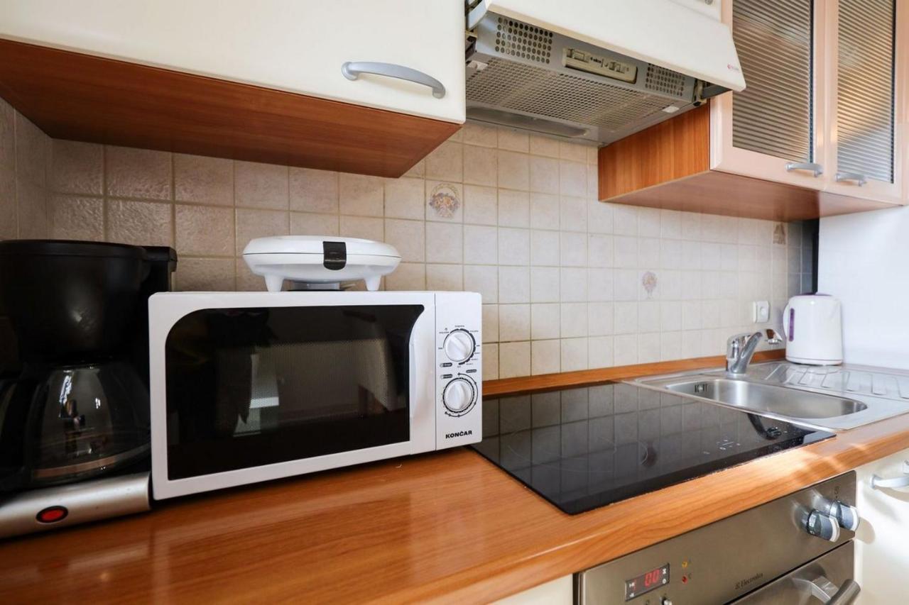 Apartments Mira 扎达尔 外观 照片