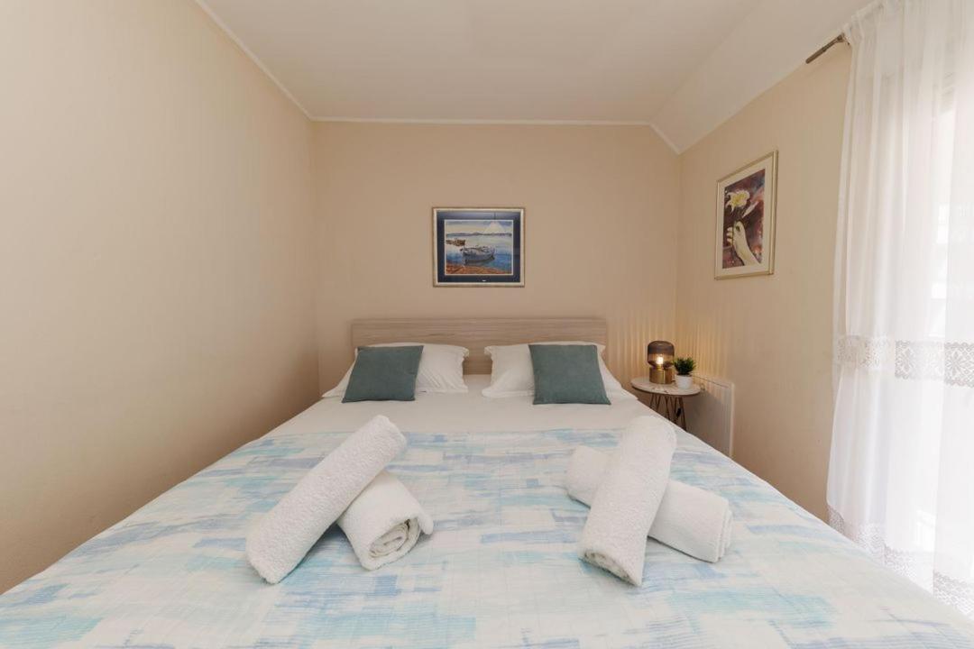 Apartments Mira 扎达尔 外观 照片